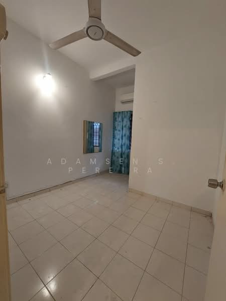 Rumah Teres untuk Dijual di Taman Oakland (Bukit Kepayang) - Adamsen S. Pereira - Interior - PropertyGuru.com.my