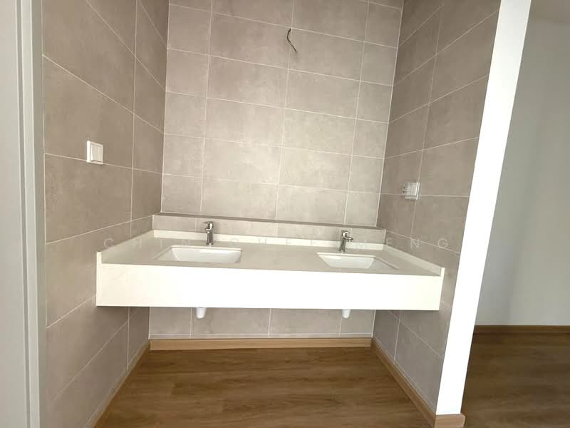 Rumah Teres 3 Tingkat untuk Dijual di BANDAR PUCHONG JAYA (Puchong) - Chin Chee Meng - PropertyGuru.com.my