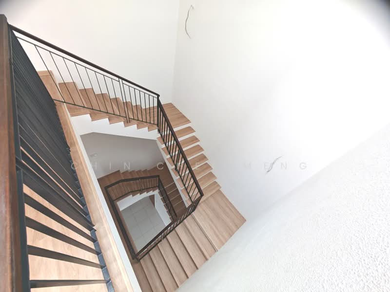3-storey Terraced House for Sale in Taman Puchong Legenda (Puchong) - Chin Chee Meng - PropertyGuru.com.my