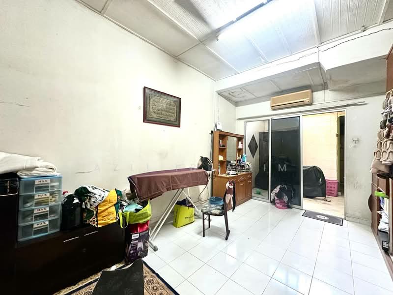 1-storey Terraced House for Sale in Taman Mesra (Kajang) - Azli Ibrahim - Interior - PropertyGuru.com.my