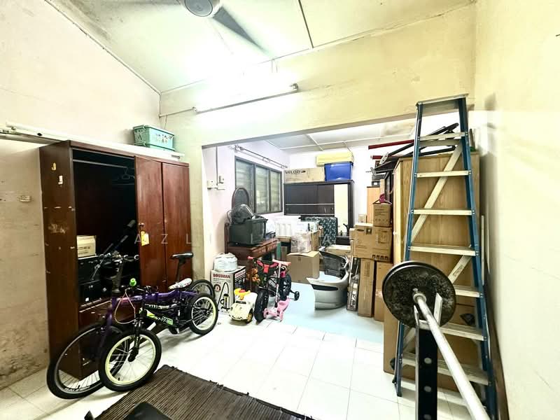 1-storey Terraced House for Sale in Taman Mesra (Kajang) - Azli Ibrahim - Interior - PropertyGuru.com.my