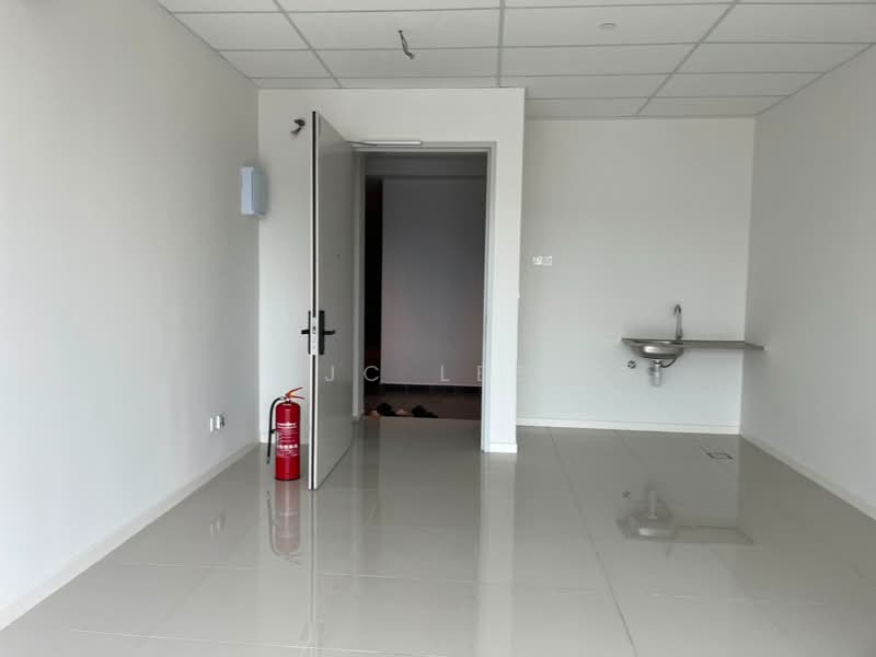 Service Residence for Sale at Edelweiss @ Tropicana Gardens - Jc Lee - Interior - PropertyGuru.com.my