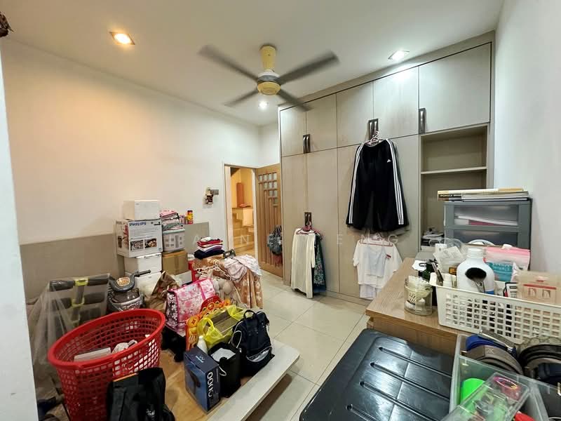 2-storey Terraced House for Sale in Bandar Bukit Tinggi 2 (Klang) - Elaine Teng - Bedroom - PropertyGuru.com.my
