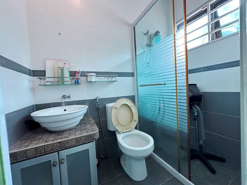 2-storey Terraced House for Sale in Bandar Bukit Tinggi 2 (Klang) - Elaine Teng - Bathroom - PropertyGuru.com.my