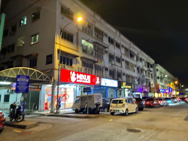 Shop for Rent in PJS 3, Taman Sri Manja (Petaling Jaya) - Sam Ng - Exterior - PropertyGuru.com.my