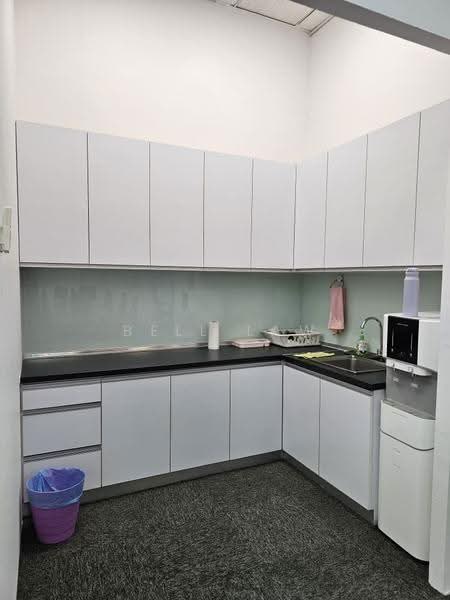 Office for Rent in Mid Valley City (Kuala Lumpur) - Bell Law - Kitchen - PropertyGuru.com.my