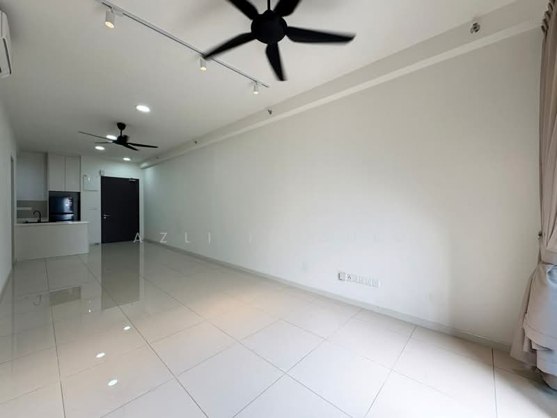 Servis Apartment untuk Dijual di Sunway Avila Residences - Azli Ibrahim - Living Room - PropertyGuru.com.my