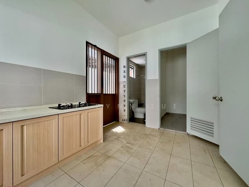 Semi-Detached House for Rent in Setia Utama (Setia Alam) - Reilynn Tue - Kitchen - PropertyGuru.com.my