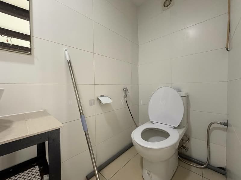 Service Residence for Rent at Colonial @ Empire City - Hailey Lim - Bathroom - PropertyGuru.com.my