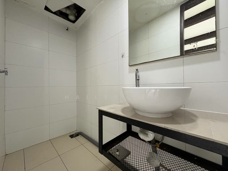 Service Residence for Rent at Colonial @ Empire City - Hailey Lim - Bathroom - PropertyGuru.com.my