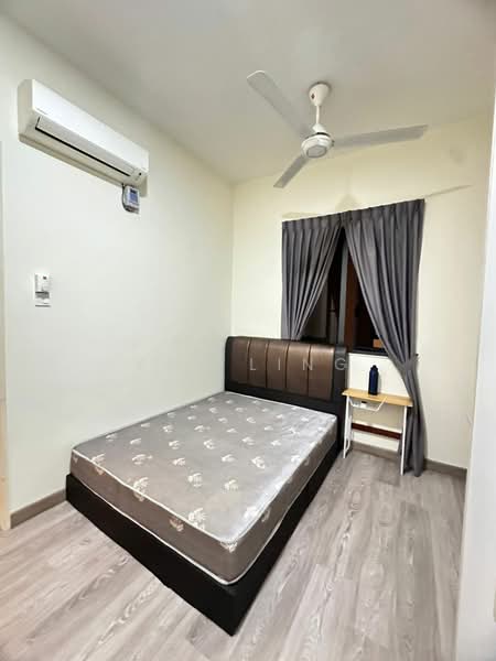 Service Residence for Sale at South View - Key Ling - Bedroom - PropertyGuru.com.my