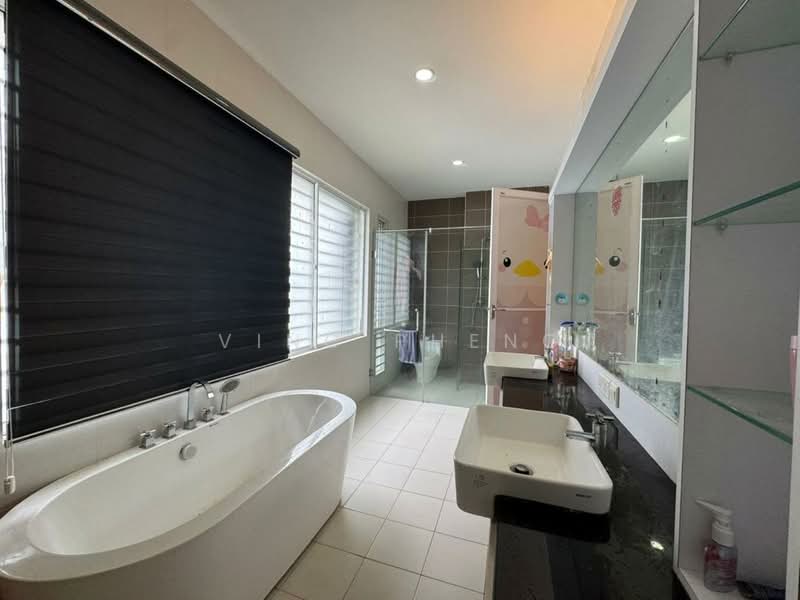 1.5-storey Terraced House for Rent in Bemban (Melaka) - Vinc Pheng - Bathroom - PropertyGuru.com.my
