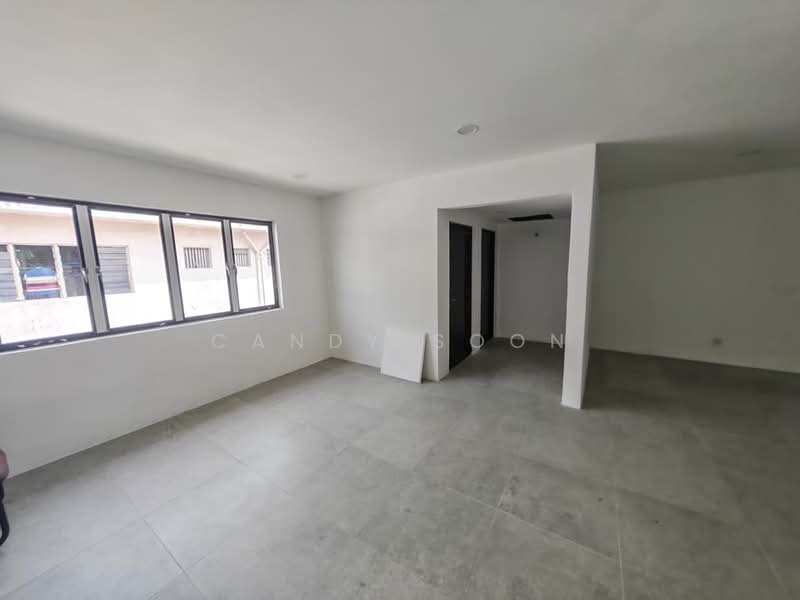 Kedai / Pejabat untuk Disewa di Seri Kembangan (Selangor) - Candy Soon - Interior - PropertyGuru.com.my