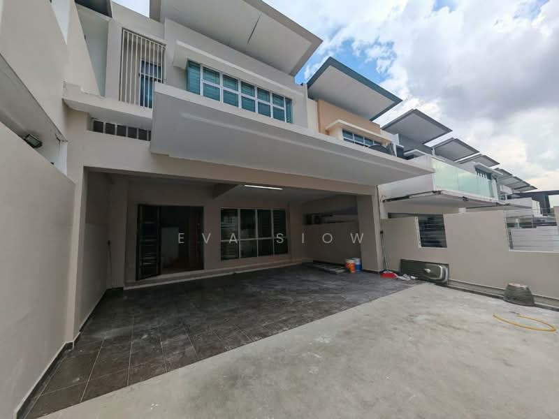 Rumah Teres 2 Tingkat untuk Dijual di Taman Nusa Sentral (Iskandar Puteri (Nusajaya)) - Eva Siow - Exterior - PropertyGuru.com.my