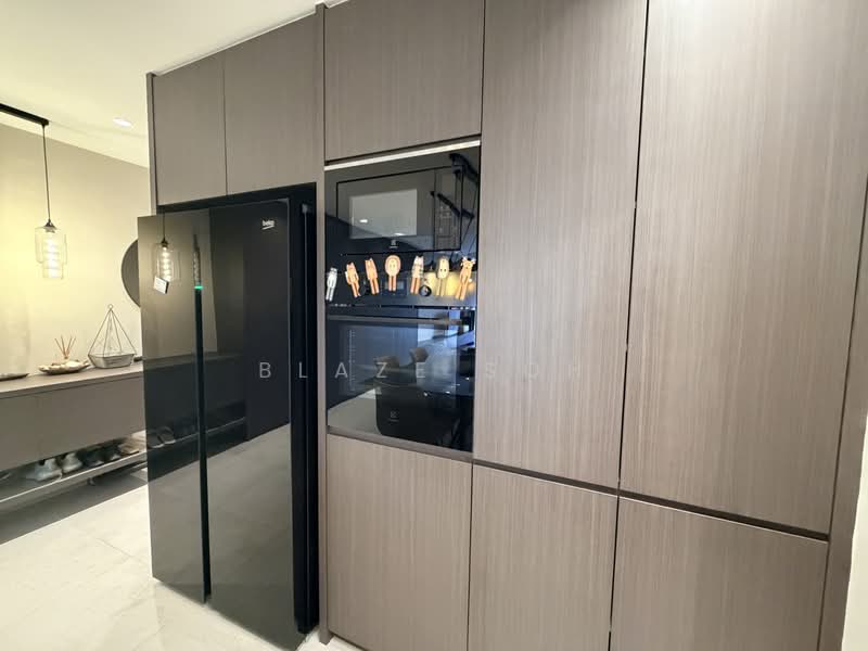 Condominium for Rent at Westside Three - Blaze Soh - Kitchen - PropertyGuru.com.my