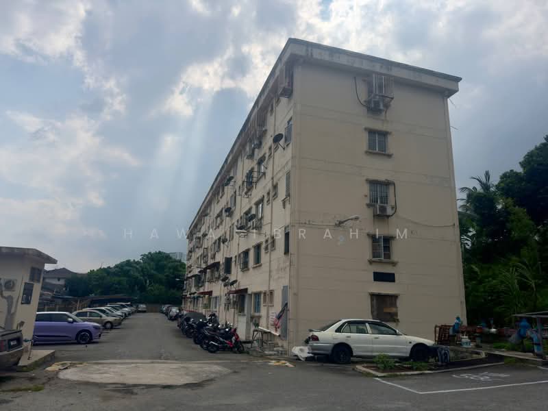 Pangsapuri untuk Dijual di Sanjung Apartment - Hawa Ibrahim - Exterior - PropertyGuru.com.my