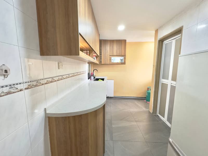 Pangsapuri untuk Dijual di Sanjung Apartment - Hawa Ibrahim - Kitchen - PropertyGuru.com.my
