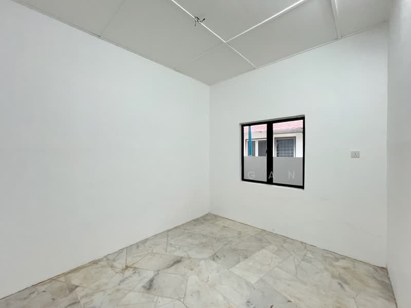 1-storey Terraced House for Sale in Meru (Klang) - Charlie Gan - PropertyGuru.com.my