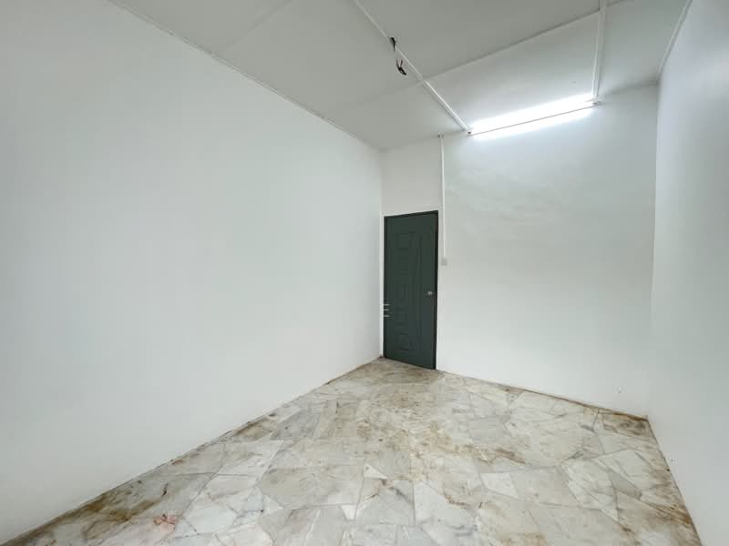 1-storey Terraced House for Sale in Meru (Klang) - Charlie Gan - PropertyGuru.com.my