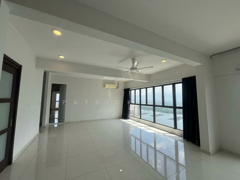 Condominium for Sale at Kings Bay @ Country Garden Danga Bay - Patrick Lai - Living Room - PropertyGuru.com.my