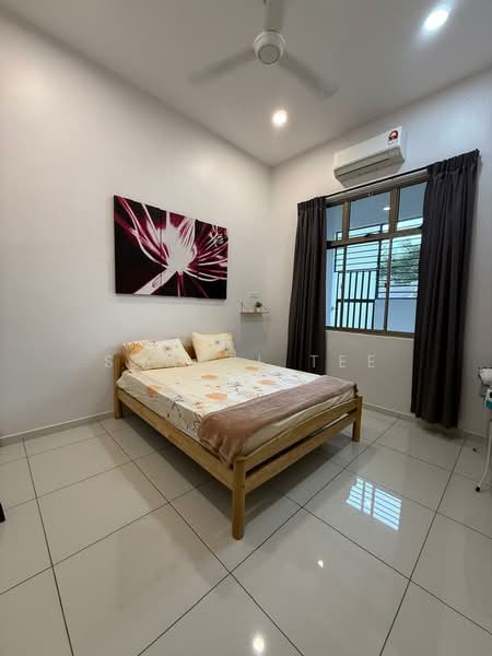Rumah Teres 1 Tingkat untuk Disewa di Kluang (Johor) - Shanel Tee - Bedroom - PropertyGuru.com.my