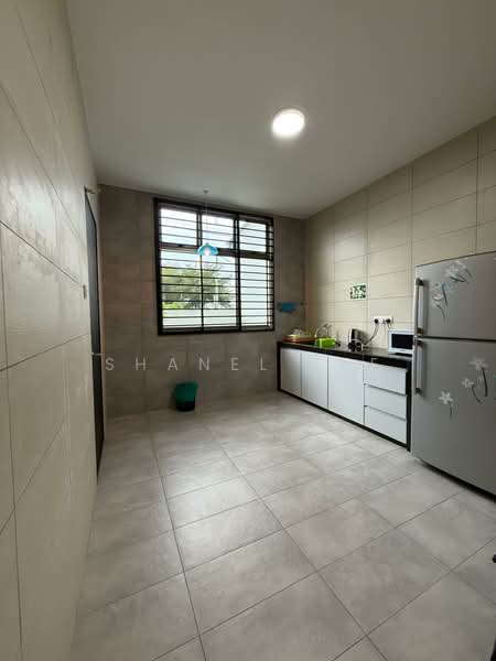 Rumah Teres 1 Tingkat untuk Disewa di Kluang (Johor) - Shanel Tee - Kitchen - PropertyGuru.com.my