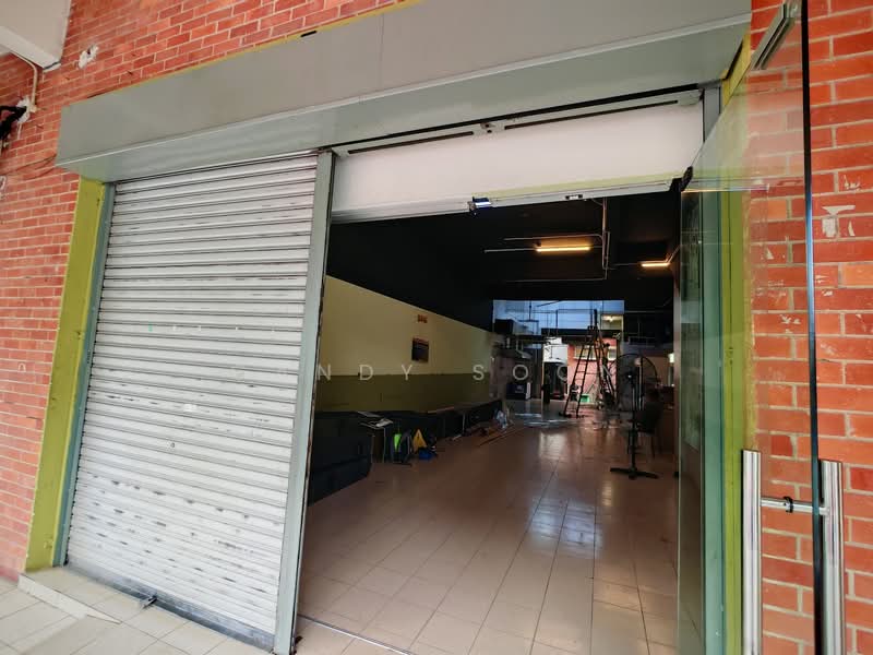 Kedai untuk Disewa di Sungai Long (Bandar Sungai Long) - Candy Soon - Entrance - PropertyGuru.com.my