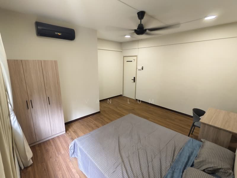 Kondominium untuk Disewa di Puncak Nusa Kelana - Ivan Lum - Bedroom - PropertyGuru.com.my
