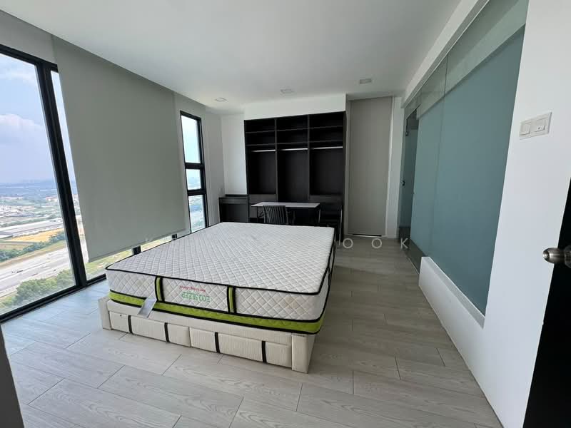 Kediaman Servis untuk Dijual di SkyPark @ Cyberjaya - Kelvin Pook - Bedroom - PropertyGuru.com.my