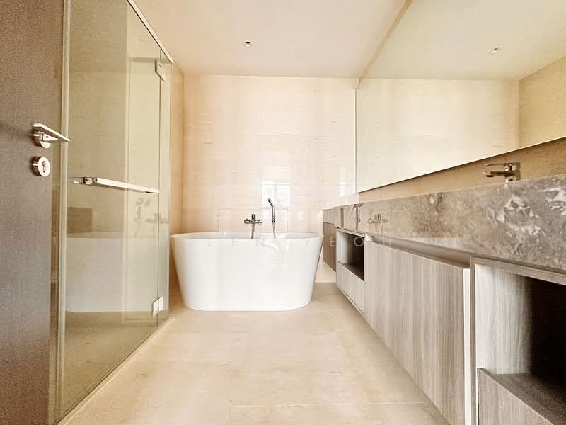 Service Residence for Sale at Marriott Residence @ Gurney - Allen Yeoh - Bathroom - PropertyGuru.com.my