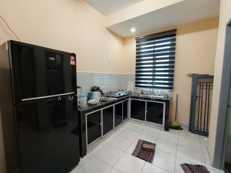 2-storey Terraced House for Rent in Chemor (Perak) - Amelia Kong - Kitchen - PropertyGuru.com.my