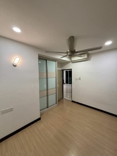 Kondominium untuk Dijual di Vertiq - Jia Yong - Bedroom - PropertyGuru.com.my