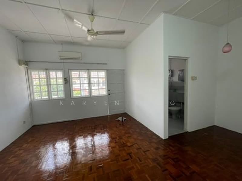 2-storey Terraced House for Rent in Serdang Raya (Seri Kembangan) - Karyen Kong - PropertyGuru.com.my