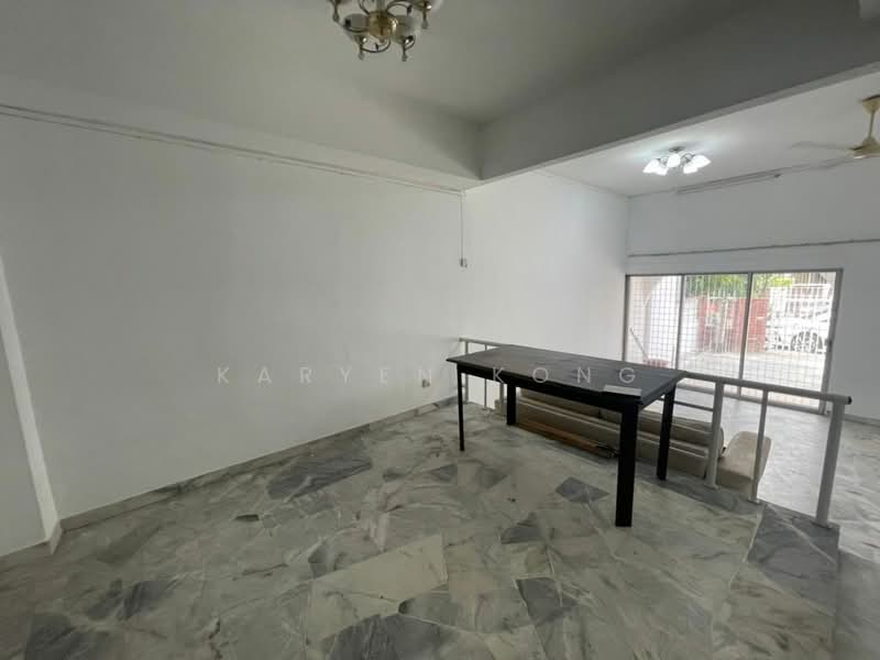 2-storey Terraced House for Rent in Serdang Raya (Seri Kembangan) - Karyen Kong - PropertyGuru.com.my