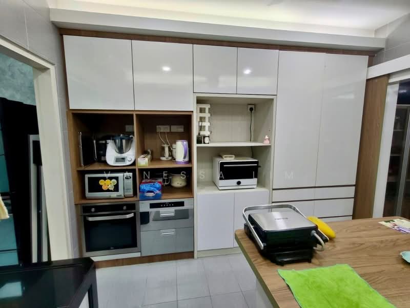 Semi-Detached House for Sale in Taman Setia Indah (Tebrau) - Vanessa Lim - Kitchen - PropertyGuru.com.my