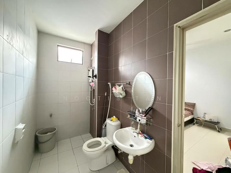Rumah Kluster untuk Dijual di Taman Adda Heights (Tebrau) - Noctis Tan - Bathroom - PropertyGuru.com.my