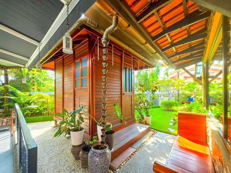 2-storey Terraced House for Sale in Seksyen 35 (Shah Alam) - Zul Syafiq - Exterior - PropertyGuru.com.my