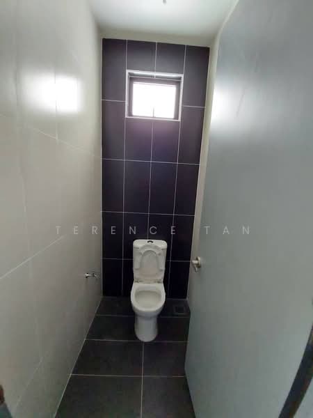 Kedai / Pejabat untuk Dijual di Taman Kota Masai (Pasir Gudang) - Terence Tan - PropertyGuru.com.my