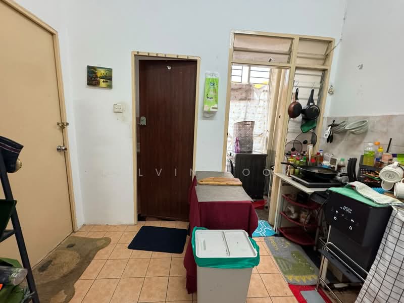 Rumah Teres untuk Dijual di Cyberjaya (Selangor) - Kelvin Pook - Kitchen - PropertyGuru.com.my