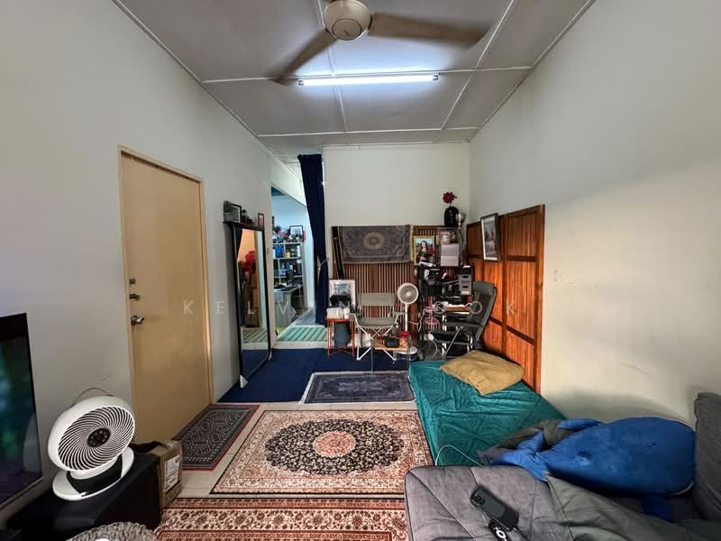 Rumah Teres untuk Dijual di Cyberjaya (Selangor) - Kelvin Pook - Living Room - PropertyGuru.com.my