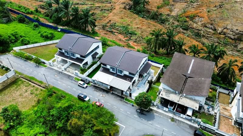 Semi-Detached House for Sale in Taman Tuanku Jaafar (Sungai Gadut) - Iqbal Rafei - Exterior - PropertyGuru.com.my