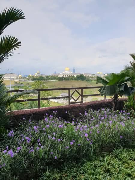 Servis Apartment untuk Disewa di Waldorf Tower - Wilson Chin - View - PropertyGuru.com.my