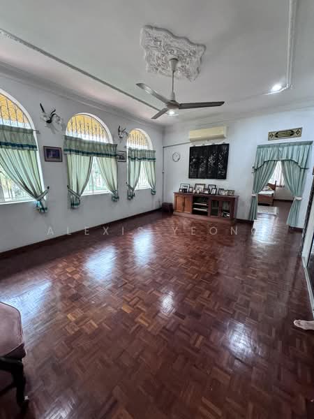 Bungalow for Sale in Ampang Jaya (Ampang) - Alexis Yeong - Living Room - PropertyGuru.com.my