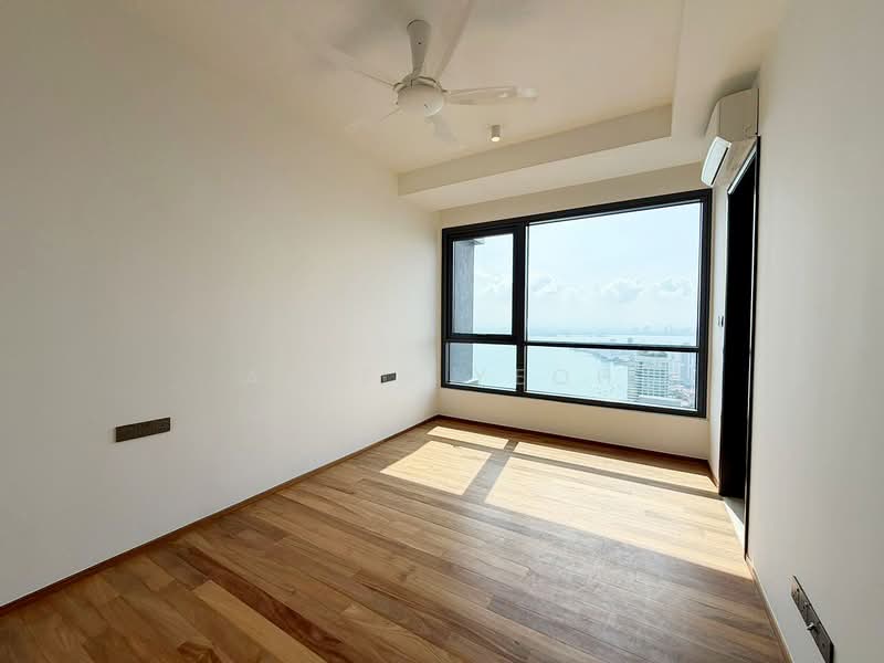 Service Residence for Sale at Marriott Residence @ Gurney - Allen Yeoh - Bedroom - PropertyGuru.com.my