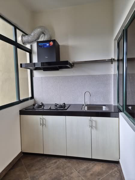 Kondominium untuk Disewa di Vista Damai - Veronica Lee - Kitchen - PropertyGuru.com.my