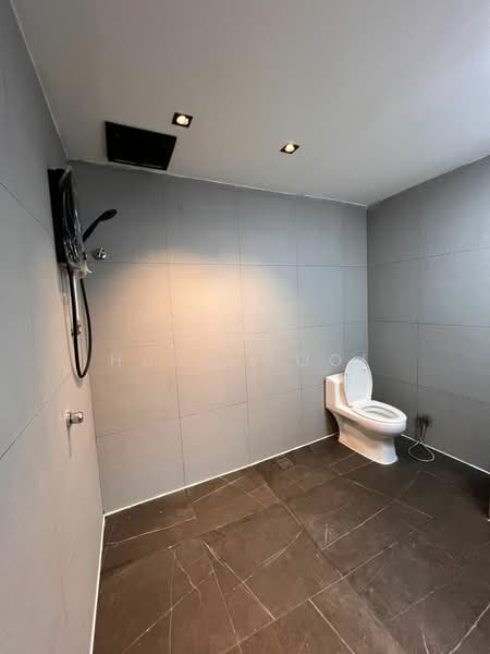 Bungalow for Rent in Titiwangsa (Kuala Lumpur) - Hugo Gooi - Bathroom - PropertyGuru.com.my