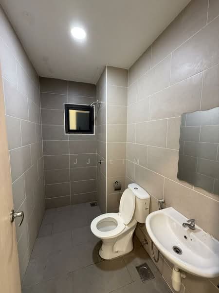 Servis Apartment untuk Disewa di Kiara Plaza - JJ Lim - Bathroom - PropertyGuru.com.my