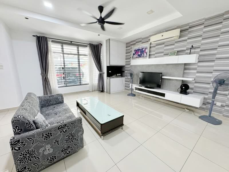 Rumah Teres 2 Tingkat untuk Disewa di Taman Ehsan Jaya (Ulu Tiram) - Bess Wong - PropertyGuru.com.my