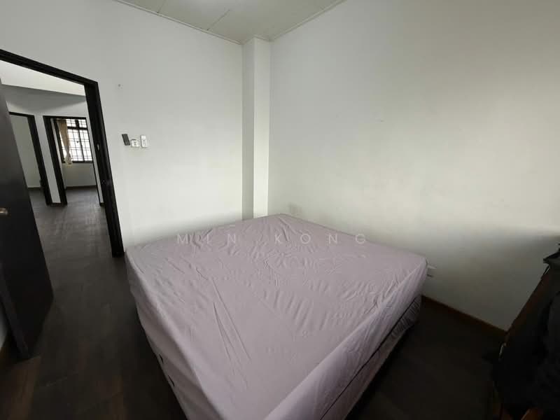 2-storey Terraced House for Rent in Taman Jaya Mas (Skudai) - Min Kong - Bedroom - PropertyGuru.com.my