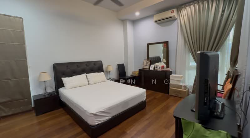 Bungalow for Sale in Subang Heights (Subang Jaya) - Darren Ng - Bedroom - PropertyGuru.com.my